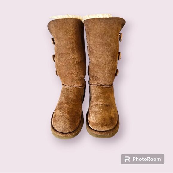 UGG Boots Bailey Button Triplet Suede Tall Boots Size 7 Chestnut Tan - Picture 4 of 7